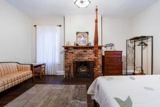 Historic 4BR Home near Lynchburg Colleges - 6