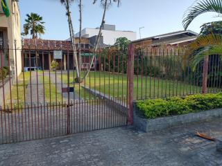 Próximo a praia ao comércio e ao Hospital Regional - 4