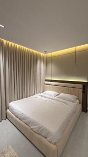 استديو الملقا انيق بجلسة واسعة Studio modren - 9