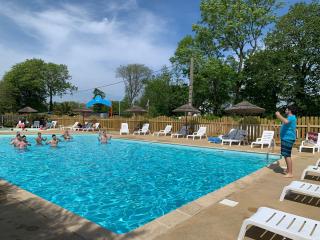 Mobil Home XXL 4 chambres - Camping du Quinquis - 3