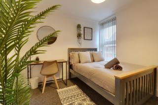 Comfort Living Contractor Rooms - 7