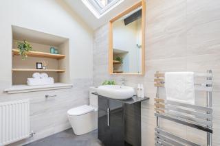 Royal Oak Barn - Cartmel, Sleeps 8 NEW - 4