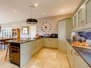 5 Bed in Durham oc-85257 - 1