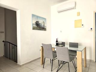 H&O Brinny Breeze Apartment Near Beach - 1