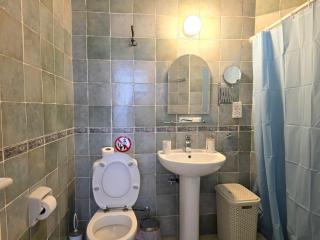 H&O Briny Breeze Apartment - 1