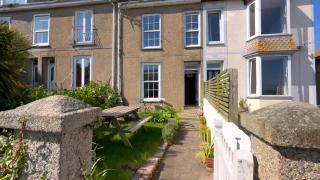 Victoria Residences - 4