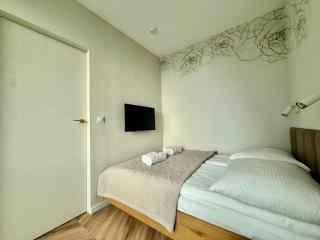 EASY RENT- Reduta 181 CityCenter 24h Check-in - 2