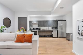 MVR - Prime Downtown Stay - Near Everything - 9