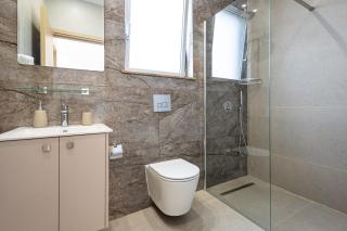 Chrystal Residences - 2