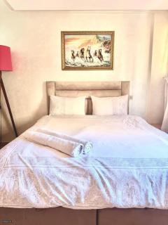 2-bedroom apartment for rent with balcony in Marrakech - 1