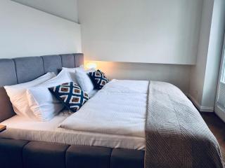 Antique Apartments Old Town - 6