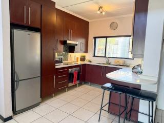 Modern 2-Bed, 2-Bath in Secure Bedfordview Complex - 4