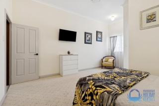Townside Getaway in Mandurah - 3
