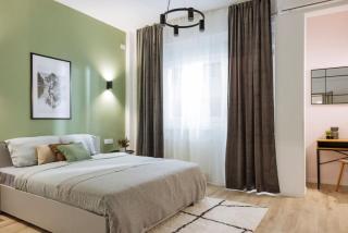 Halo - Victoria Boulevard - 6