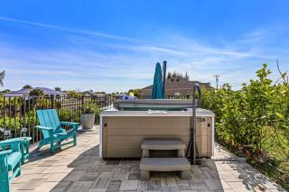 Waterfront Fun & Relaxation Await - Your Ultimate Gulf-Access Getaway! - Villa Ocean Life - Roelens - 6