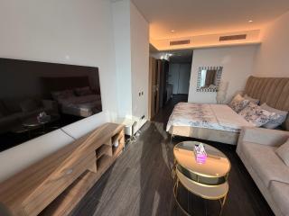 Sea View Studio Perfect for Couples In Harbour Row - 5