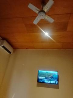 Cutting Edge Guest House - 1