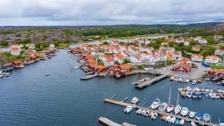 Two charming cottages in Hälleviksstrand SE09133 - 9