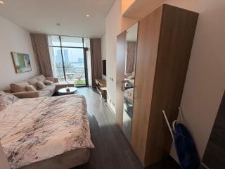 Sea View Studio Perfect for Couples In Harbour Row - 1