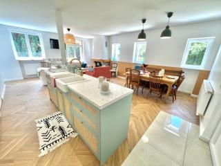 Maison familiale et lumineuse avec jardin clos - 7