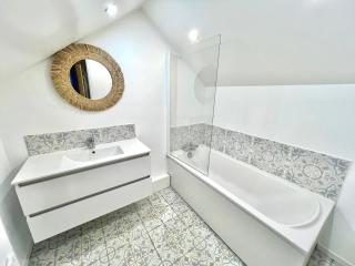 Maison familiale et lumineuse avec jardin clos - 2