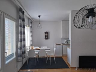 Kotimaailma - Comfortable 2 br with sauna - Turku - 0