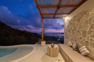 Sea-View Cliff Villa - Private Pool - 5min to Kuta - 1
