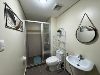 BalaiCo 11F 2BR with balcony TAAL view - Tagaytay - 6