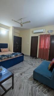 Imperial Homestay - 5