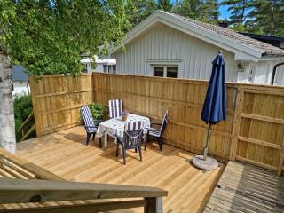 Cozy cottage on beautiful Rossö, Orust SE09130 - 8