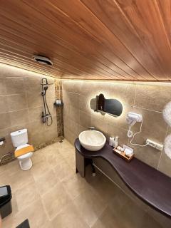 Puunee Wild River Villa's Borobudur - 6