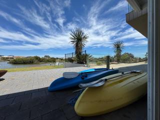 Waterfront house private jetty Kaya provided - 9
