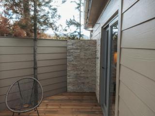 Woodpecker Cabin at Vrolikheid Landgoed - 8