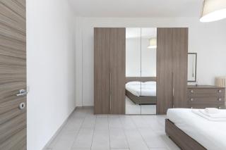 Rho Fiera Spacious apartment in the center of Rho - 9