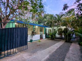 Golden Pearl Safari Villa - 5