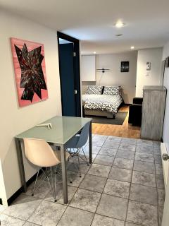 Charmant petit studio à 15 minutes de Montréal - Longueuil - 9