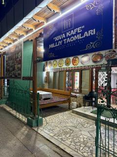 Central Park Hostel - 8