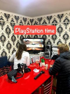 Central Park Hostel - 8