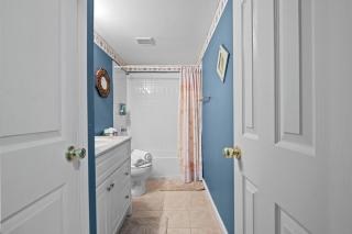 Fireplace • BBQ Grill • Patio • Treadmill - 1