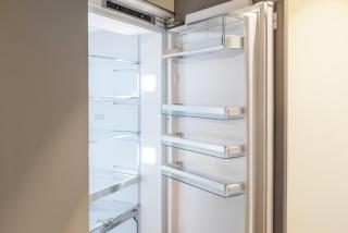 Visionary Hospitality Bassersdorf, Zürich - Premium Apartments in Swiss Style with Free Parking, Washer, Kitchen, Terrace, Vaulted Cellar Event Room, Bus Stop, 15' City & Airport - 4