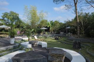 Yangshuo Courtyard Hotel - An all-English team by the Li River - 3