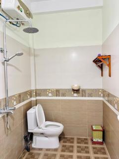 Bamboo Riverside Home - 8