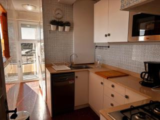 Catalunya 1 - L'Estartit, Centro - ES-323-75 - 1