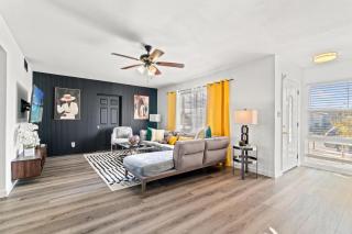 Pool & Fire Pits • Pet Friendly • 3 BR Home - 6