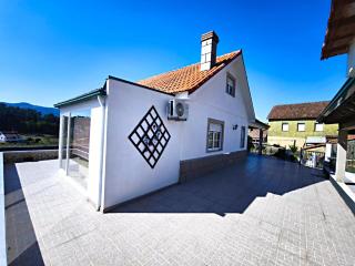 PESO RIVER HOUSE - 9