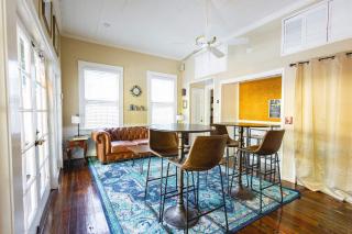 Curry House Room 6 - 3