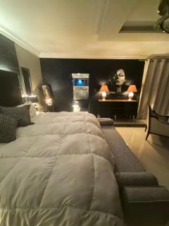 Bryanston Palms Accommodation - 5