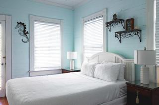 The Curry House - Entire Complex - 6