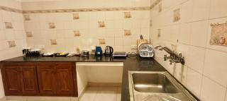 STAYORA'S The Yellow House - 5