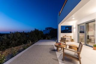 Bella Parea Villa, Plaka beach Naxos, by NaxosVibe - 2